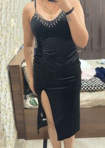 Elegant Black Velvet Embellished Dress