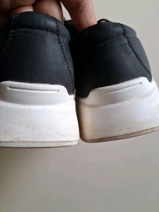Stylish Black Sneakers