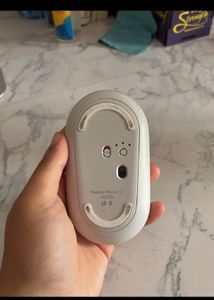 Logitech M350 Pebble 2 Wireless Mouse