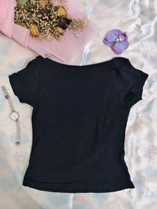 Black cowl Neck Top