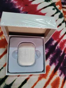 FREE DELIVERY Wireless Earbuds with Charging Case