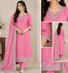 Elegant Pink Embroidered Kurta Set