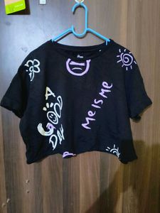 Graphic Print Cropped T-Shirt