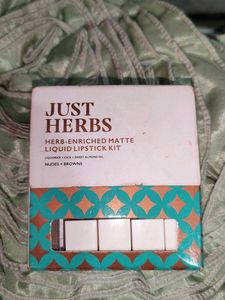 Just Herbs Lipstick Kit