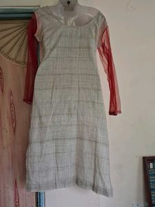 Elegant Embroidered Kurta with Red Net Sleeves