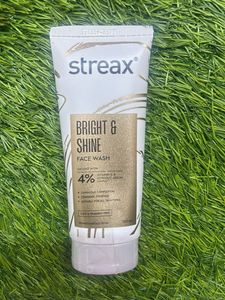 Streax Bright & Shine Face Wash
