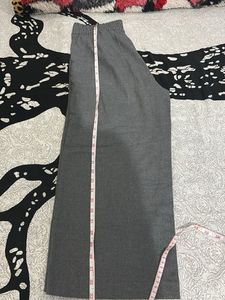 Stylish Wide-Leg Gray Pants with Belt