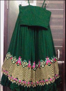 Elegant Green Lehenga Choli Set with Dupatta