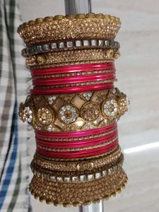 Stunning Bangle Set