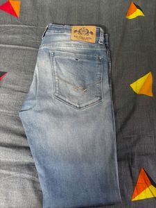 jeans