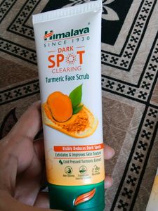 Himalaya Dark Spot Clearing Turmeric Scrub &amp; Pack