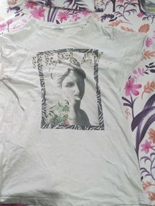 Graphic Print Tee