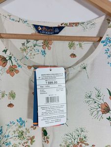 Off White Printed Casual Kurta (Women)