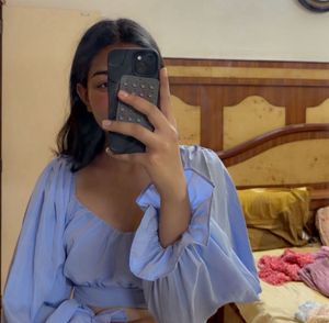 Trendy Blue Puff Sleeve Crop Top