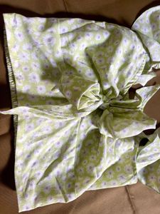 Cute Floral Tie-Front Top