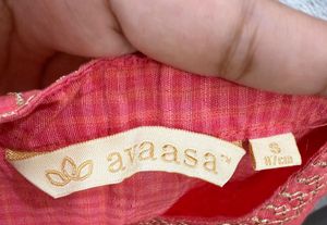 Elegant Pink Kurta with Gold Embroidery