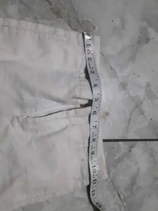 Chic White Trousers