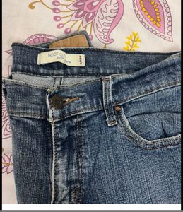 Levis Classic Blue Denim Jeans