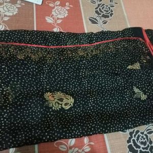 Elegant Black Saree with Gold Print &amp; BLOUSE