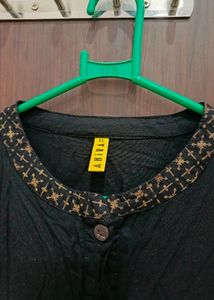 AHIKA Anaarkali Black Kurta