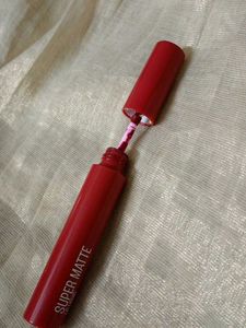 Lakme 9-5 Liquid Lipstick