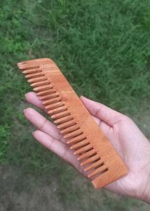 Wooden Comb 🤎
