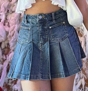 Chic Pleated Denim Mini Skirt