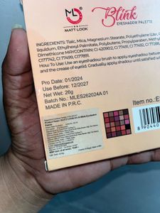 25 Colors Eyeshadow Palette