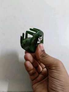 Elegant Green Claw Clip with Rhinestones