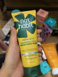 nat habit brightening & de tan ubtan face wash