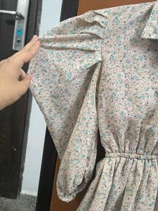 Floral Puff Sleeve Blouse