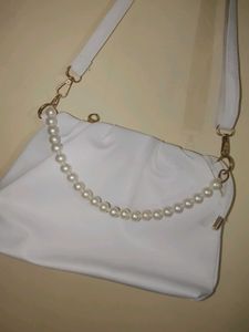 Elegant White Pearl bag