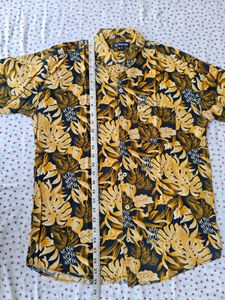 Tropical Leaf Print Short Sleeve Shirt
