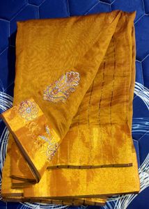 Elegant golden Yellow Embroidered Saree✨💛⚜️