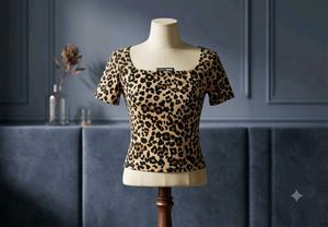 branded Top