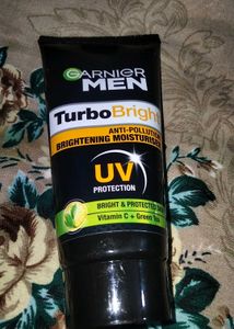 Garnier Men Turbo Bright Moisturizer
