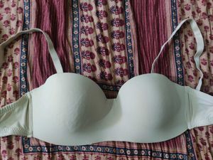 Strapless Push-Up Bra With Detachable Straps
