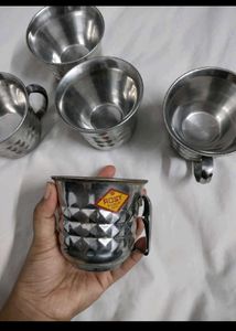 Set of 5 stainless steel cups