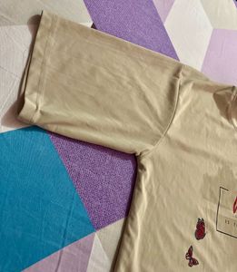 Cute Butterfly Graphic T-Shirt