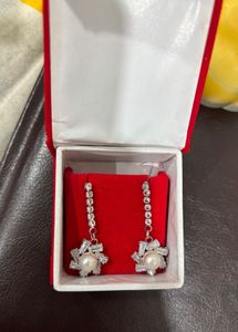 Dangling Pearl Earrings