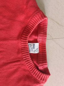 Sweatshirt