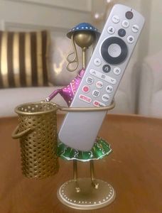 Decorative Metal Figurine Pen Holder