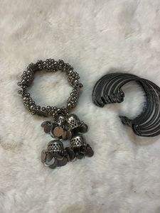 Silver Tone Bangle & Bracelet Set