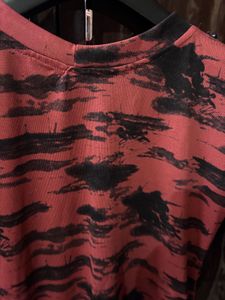 Red &amp; Black Tiger Print Top