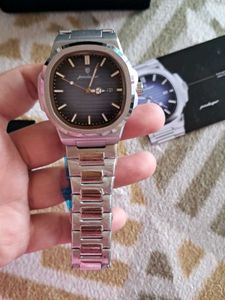 New Stylish Men's Luxury Watch