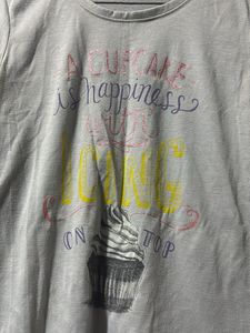 Cute Cupcake Graphic Tee