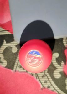 Red Cream Lipbomb