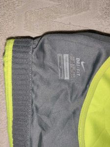 Nike Dri-FIT Sports Bra