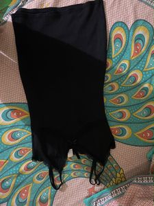 Chic Black Lace Trim dress