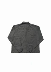 Men's Gray Button-Up Shirt
